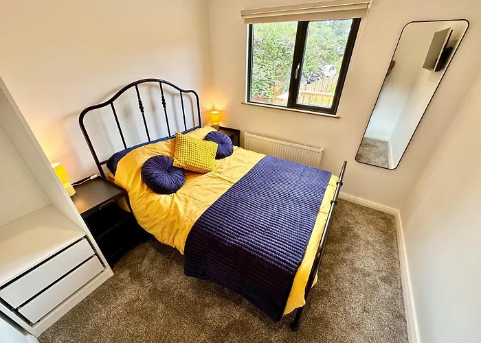 The Birches With Hot Tub Hébergement de vacances