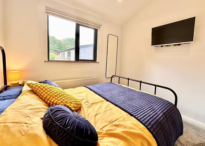 The Birches With Hot Tub Hébergement de vacances York