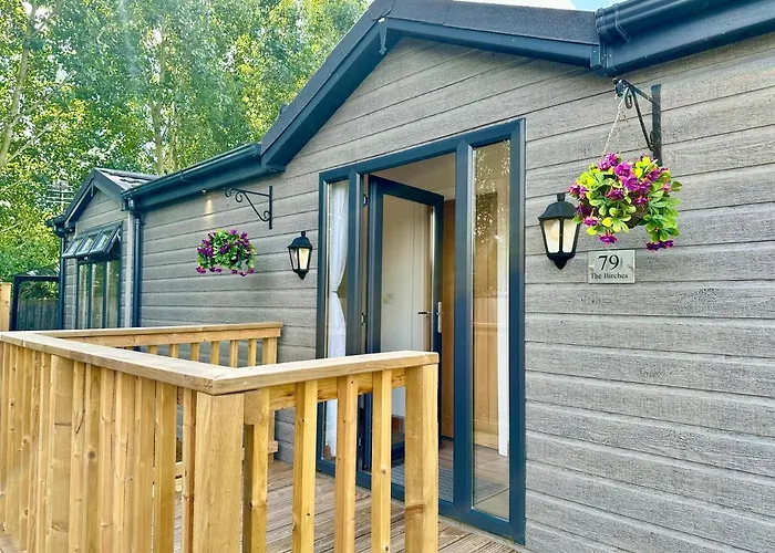 Hébergement de vacances The Birches With Hot Tub York