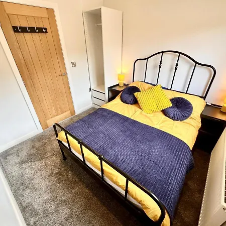 بيت للعطل The Birches With Hot Tub يورك