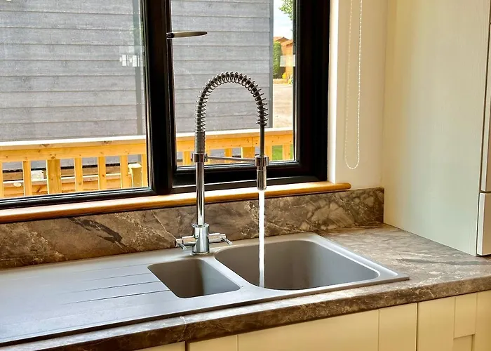 בית נופש The Birches With Hot Tub יורק