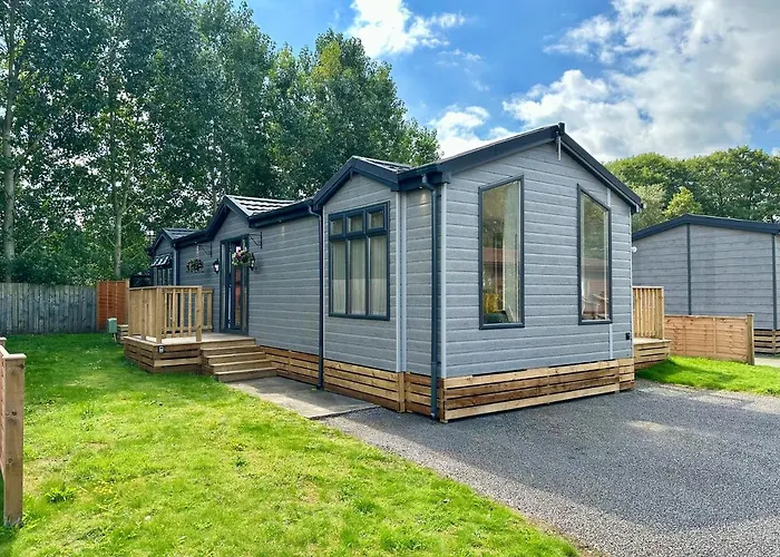 The Birches With Hot Tub * יורק